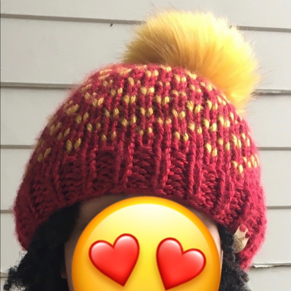Red Beanie-chunky with faux fur pom.Hearts beanie